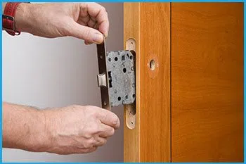 Lock Locksmith Services Arlington, TX 817-357-4845 - 13-new-locks-installation